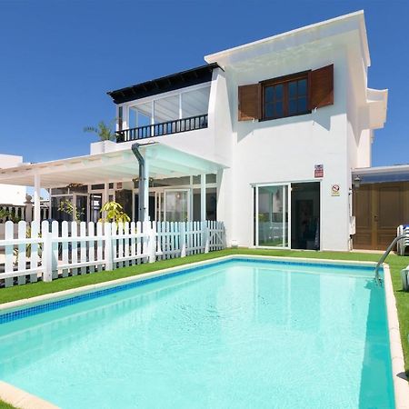 Villa Siroi, Puerto Del Carmen, Heated Pool, 10Mn From The Sea Пуэрто дель Кармен Экстерьер фото
