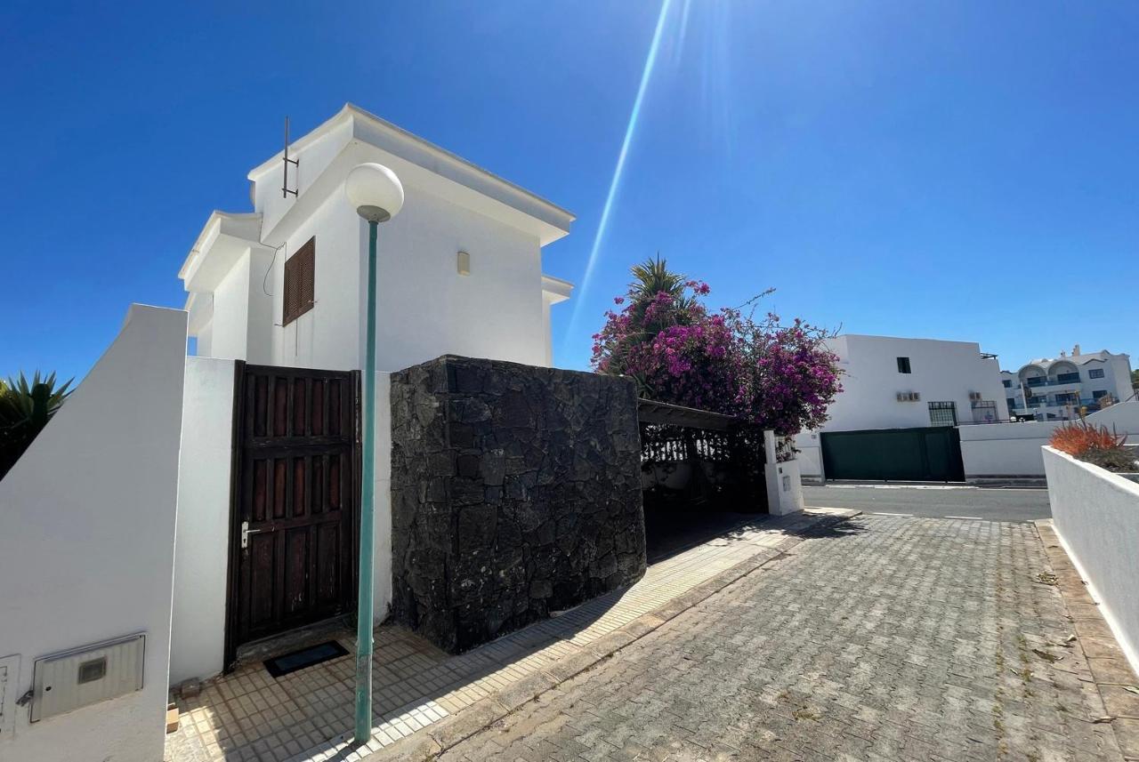 Villa Siroi, Puerto Del Carmen, Heated Pool, 10Mn From The Sea Пуэрто дель Кармен Экстерьер фото